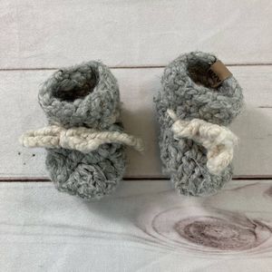 AND Gray Baby Hand Knitted Booties Crochet Pattern Shoes Size 3x5